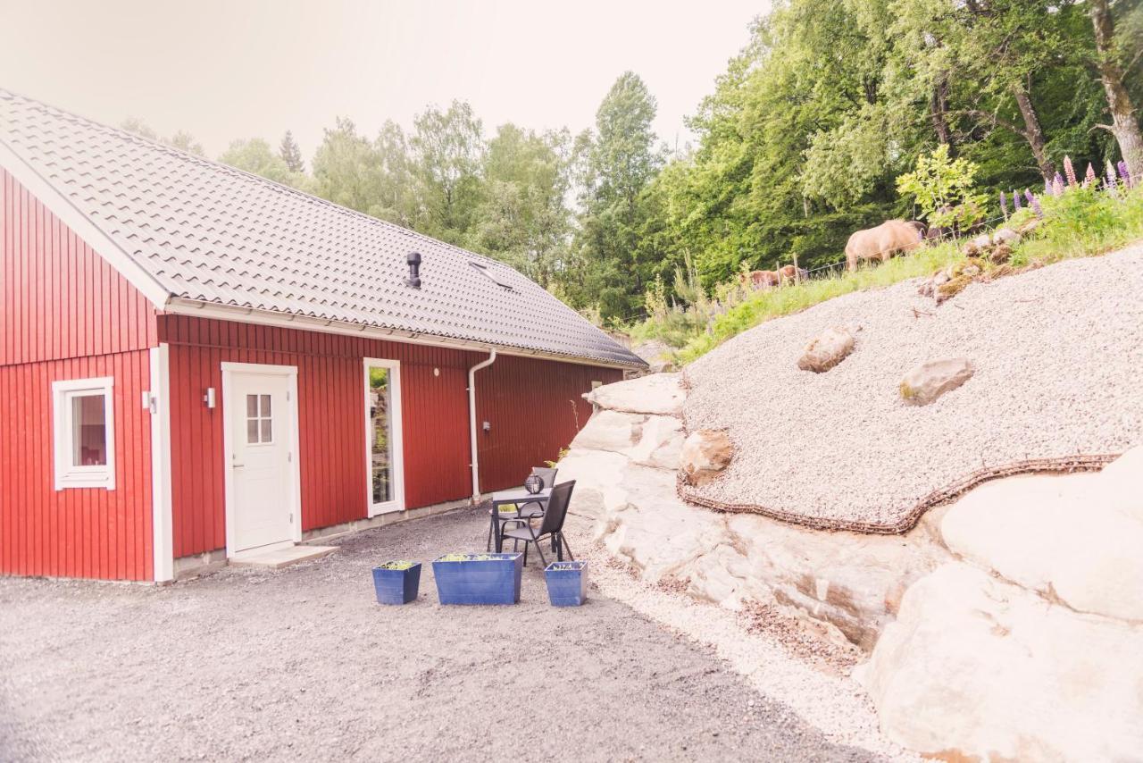 Stenlid - Med Naturen Och Lugnet I Fokus Veddige Extérieur photo